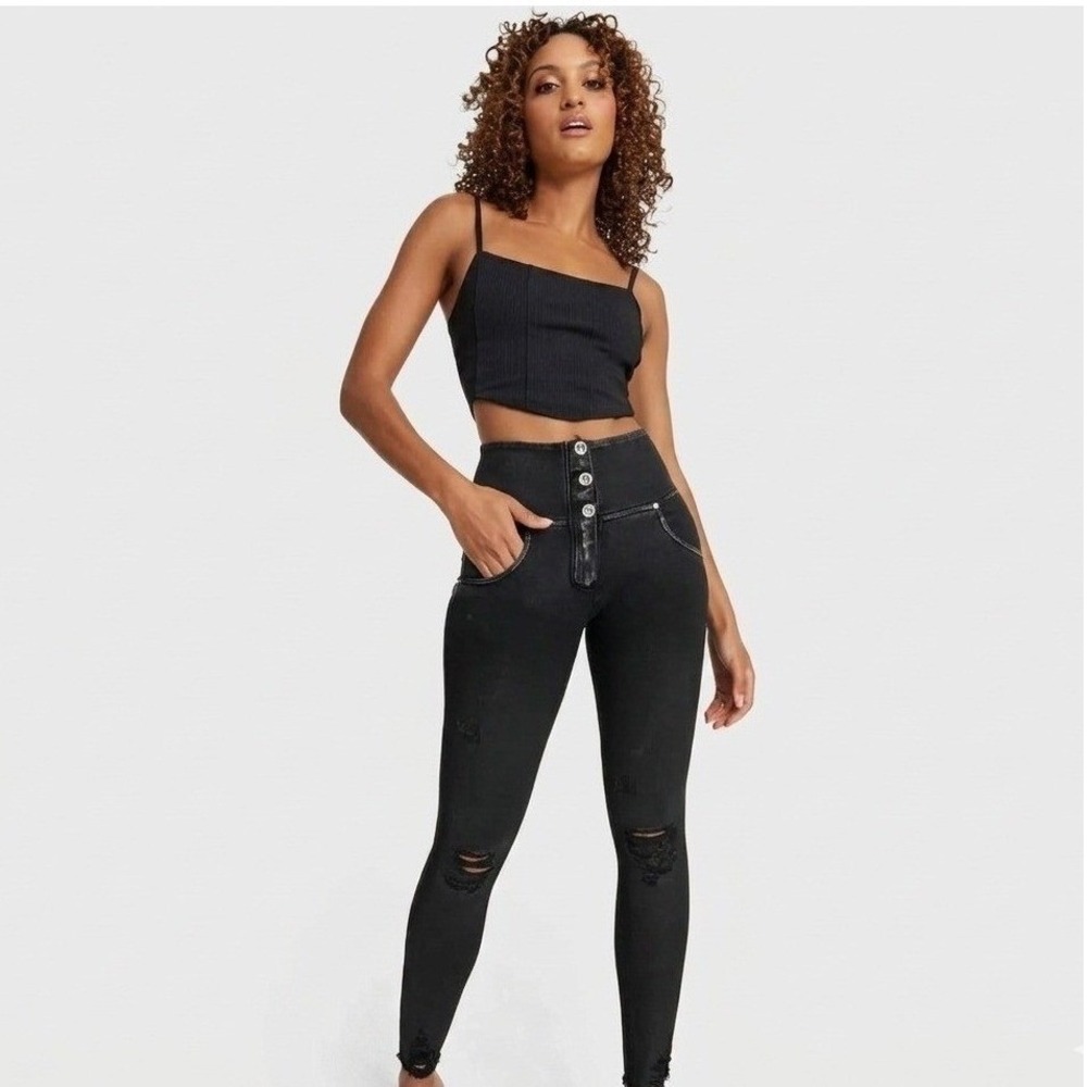 Freddy WRUP Butt Shaping Pants Black Denim Coated Distressed Skinny 10 Moto Jean
